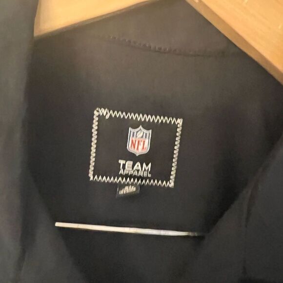 Carolina Panthers NFL embroidered Bowling Shirt. NWT. Men’s size XL. - Picture 7 of 11